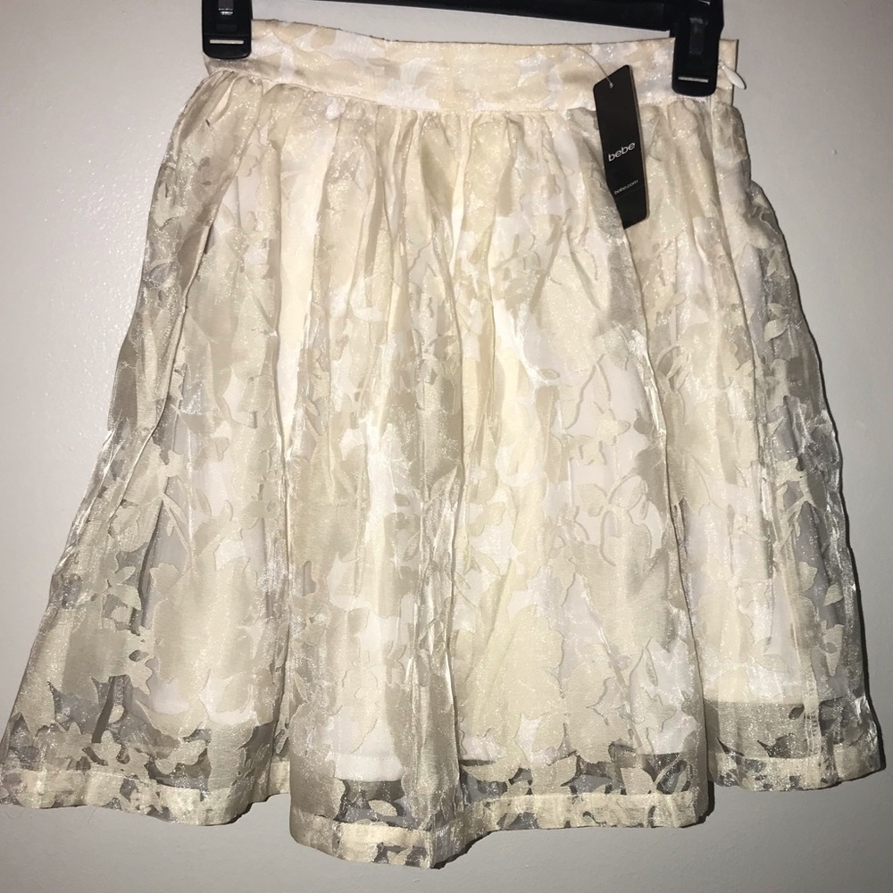 NWT BEBE Floral Lace Skirt A line Women Sz 0